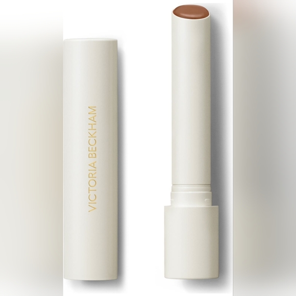 Victoria Beckham Other - Victoria Beckham Posh balmPosh Balm Nourishing Lip Shine Cannelle - A sheer tan